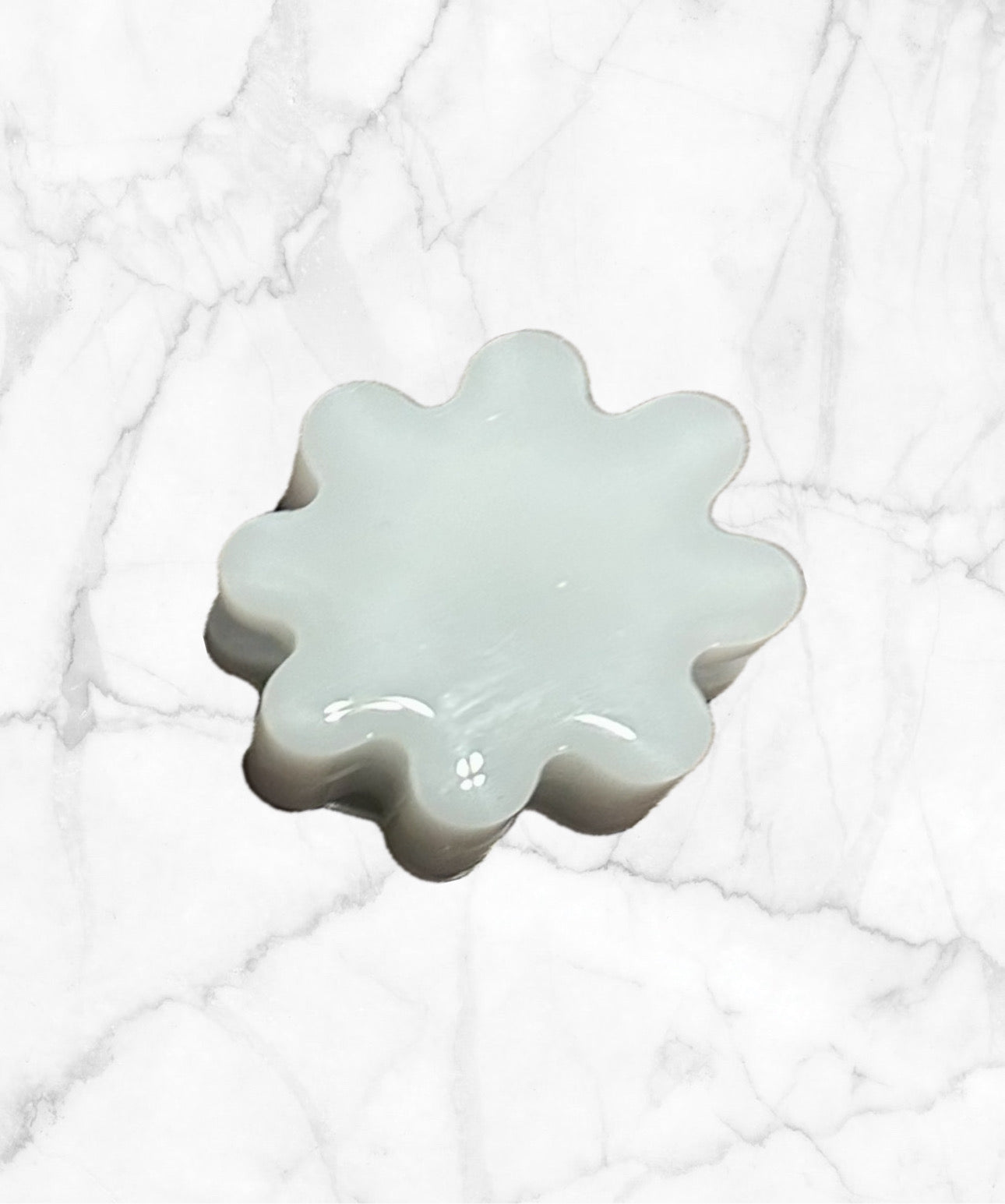 Closed Flower Straw Hugger