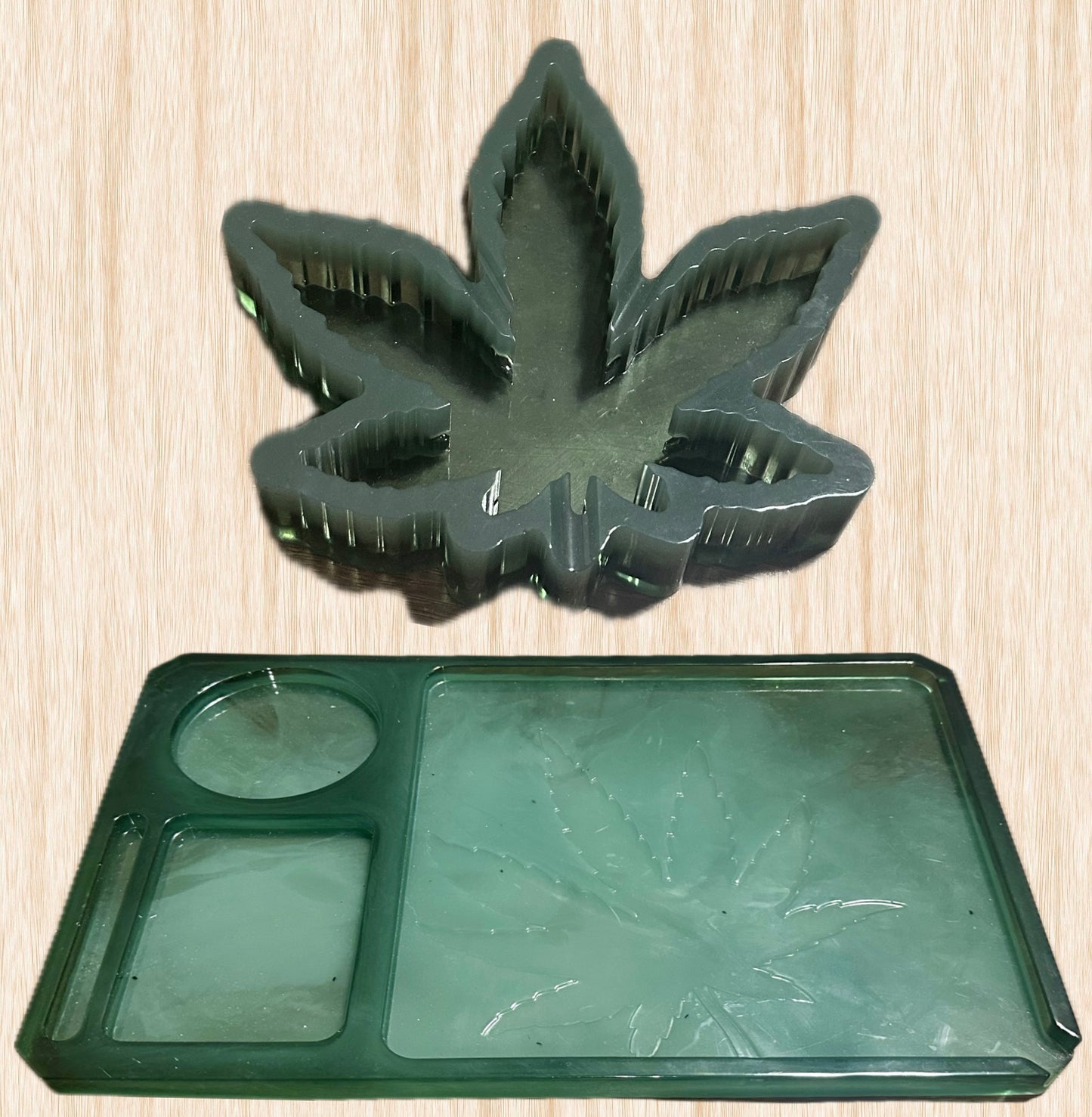 Rolling Tray with Ash Tray
