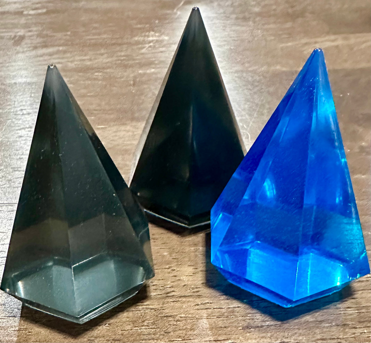 Small Diamonds