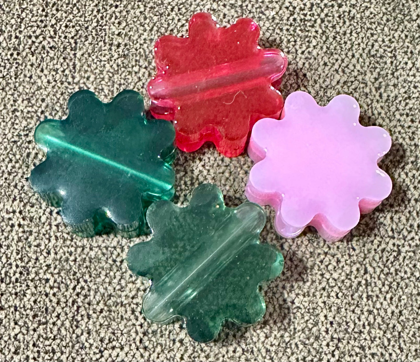 Closed Flower Straw Hugger