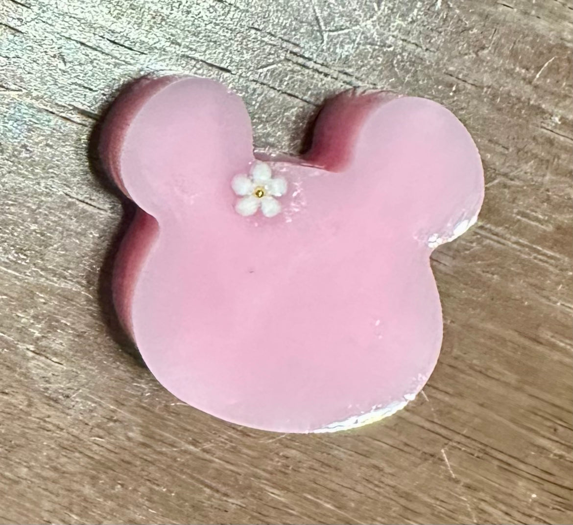 Flowered Bear Straw Hugger